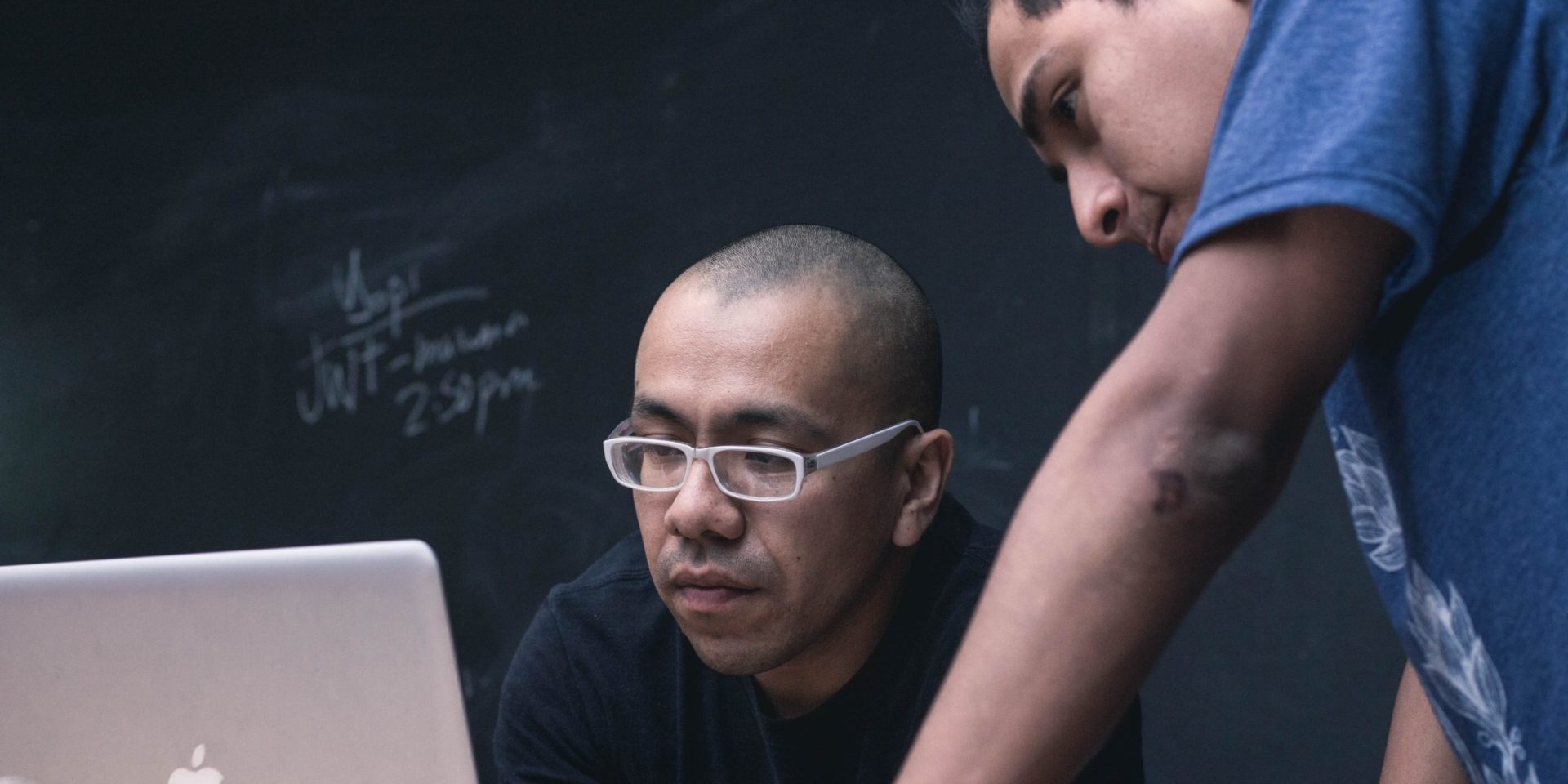 A tutor can help you study for your English proficiency exam.